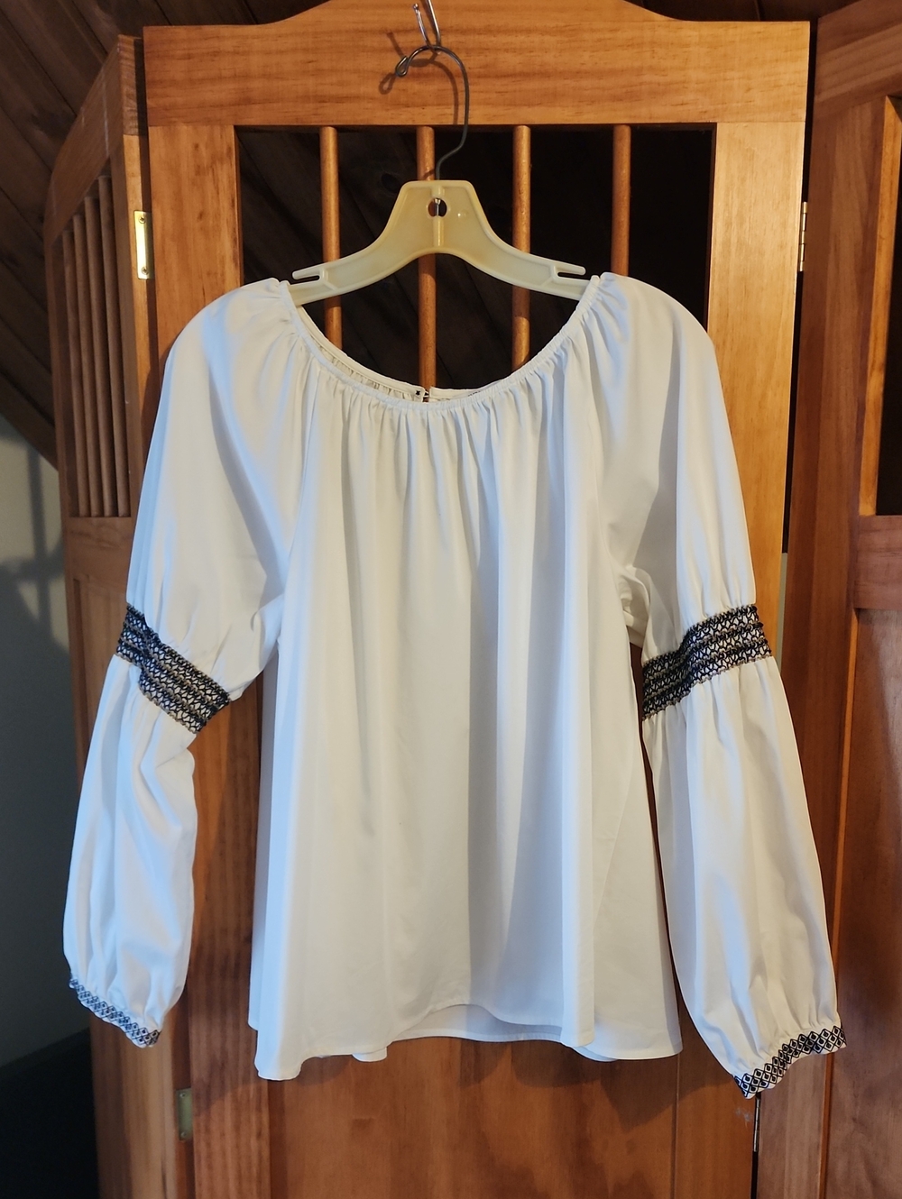 Elizabeth and James White Peasant Blouse with Black Trim